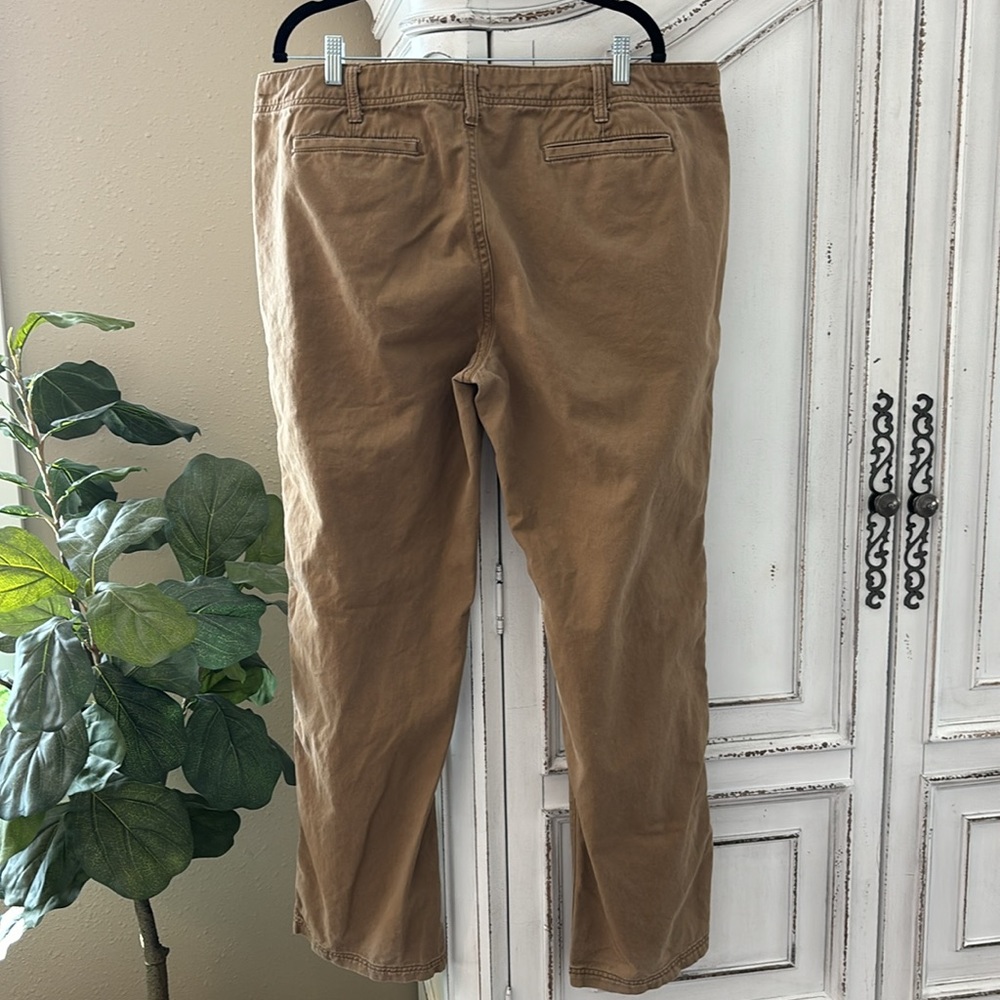 Urban Pipeline Relaxed Straight Dark Khaki Pants, Men’s size 39x32 - Picture 2 of 5